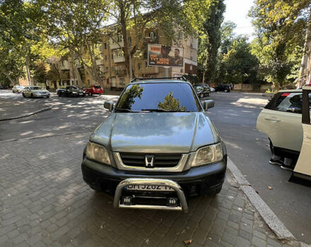 Серый Хонда СРВ, объемом двигателя 2 л и пробегом 150 тыс. км за 3799 $, фото 5 на Automoto.ua