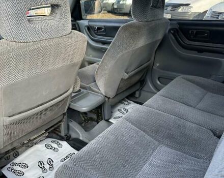 Серый Хонда СРВ, объемом двигателя 2 л и пробегом 300 тыс. км за 4950 $, фото 16 на Automoto.ua