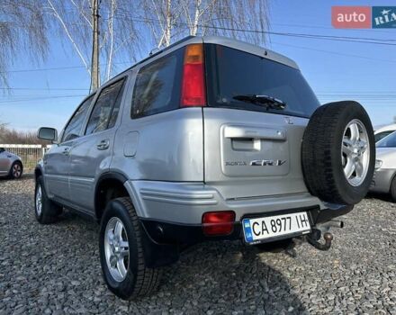 Серый Хонда СРВ, объемом двигателя 2 л и пробегом 300 тыс. км за 4950 $, фото 7 на Automoto.ua