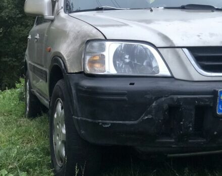 Серый Хонда СРВ, объемом двигателя 2 л и пробегом 400 тыс. км за 3400 $, фото 1 на Automoto.ua