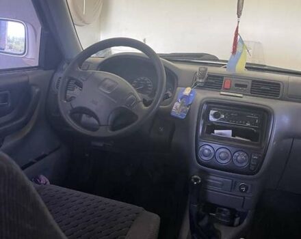 Сірий Хонда СРВ, об'ємом двигуна 2 л та пробігом 260 тис. км за 5300 $, фото 4 на Automoto.ua