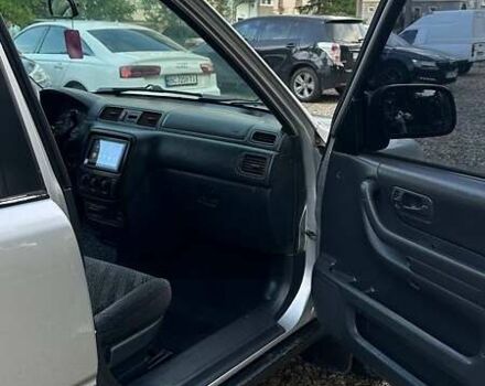 Хонда СРВ 2000 в Львове на Automoto.ua Серый Хонда СРВ, объемом двигателя 2 л и пробегом 154 тыс. км за 5600 $, фото 6 на Automoto.ua