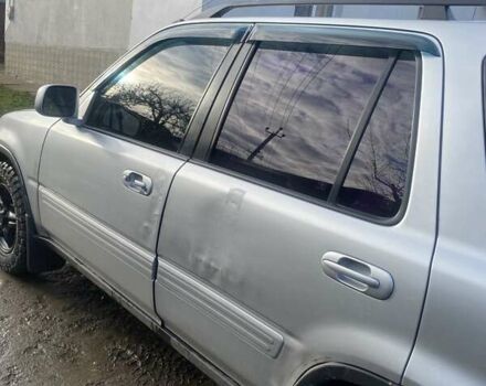 Серый Хонда СРВ, объемом двигателя 2 л и пробегом 213 тыс. км за 4200 $, фото 5 на Automoto.ua