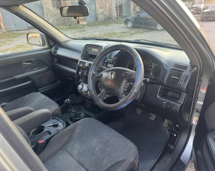 Серый Хонда СРВ, объемом двигателя 2.2 л и пробегом 233 тыс. км за 4000 $, фото 6 на Automoto.ua