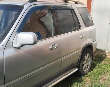 Серый Хонда СРВ, объемом двигателя 1.97 л и пробегом 350 тыс. км за 3700 $, фото 2 на Automoto.ua