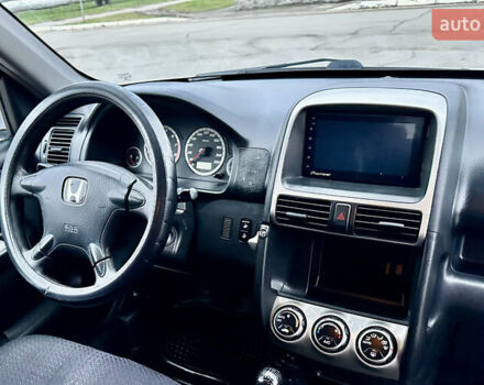 Сірий Хонда СРВ, об'ємом двигуна 2 л та пробігом 378 тис. км за 5550 $, фото 6 на Automoto.ua