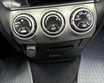 Серый Хонда СРВ, объемом двигателя 2 л и пробегом 178 тыс. км за 7500 $, фото 7 на Automoto.ua