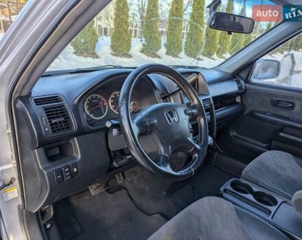 Сірий Хонда СРВ, об'ємом двигуна 2 л та пробігом 281 тис. км за 5900 $, фото 16 на Automoto.ua