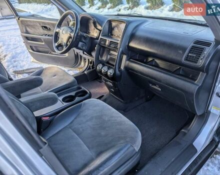 Сірий Хонда СРВ, об'ємом двигуна 2 л та пробігом 281 тис. км за 5900 $, фото 13 на Automoto.ua