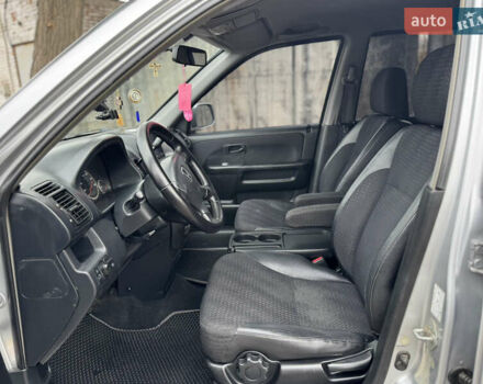Серый Хонда СРВ, объемом двигателя 2 л и пробегом 228 тыс. км за 5800 $, фото 21 на Automoto.ua