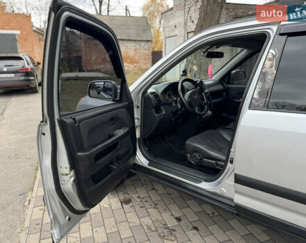 Серый Хонда СРВ, объемом двигателя 2 л и пробегом 228 тыс. км за 5800 $, фото 20 на Automoto.ua