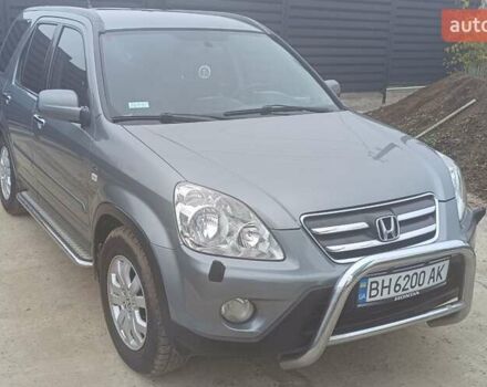 Серый Хонда СРВ, объемом двигателя 2 л и пробегом 256 тыс. км за 7500 $, фото 2 на Automoto.ua