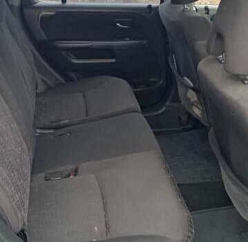 Серый Хонда СРВ, объемом двигателя 2 л и пробегом 256 тыс. км за 7500 $, фото 9 на Automoto.ua