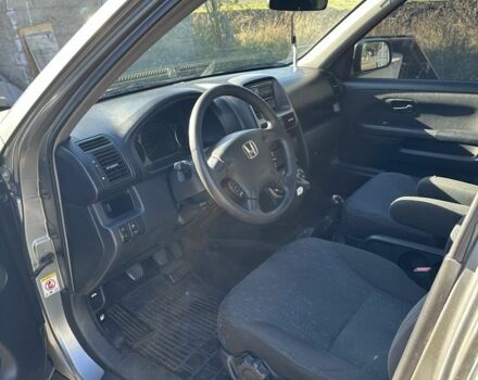 Сірий Хонда СРВ, об'ємом двигуна 2.2 л та пробігом 380 тис. км за 3500 $, фото 5 на Automoto.ua