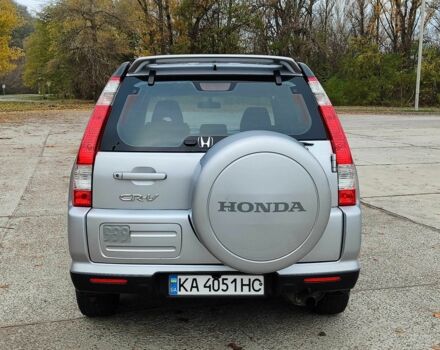 Серый Хонда СРВ, объемом двигателя 2 л и пробегом 254 тыс. км за 8700 $, фото 3 на Automoto.ua