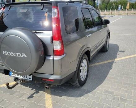 Серый Хонда СРВ, объемом двигателя 2.2 л и пробегом 317 тыс. км за 7500 $, фото 5 на Automoto.ua