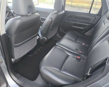 Серый Хонда СРВ, объемом двигателя 2.2 л и пробегом 259 тыс. км за 3200 $, фото 5 на Automoto.ua