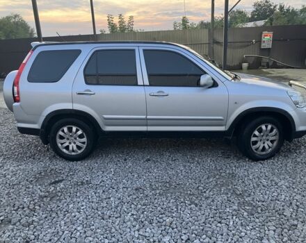 Серый Хонда СРВ, объемом двигателя 2.2 л и пробегом 272 тыс. км за 6000 $, фото 3 на Automoto.ua