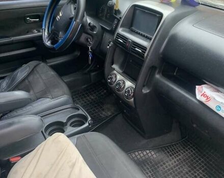 Серый Хонда СРВ, объемом двигателя 2 л и пробегом 335 тыс. км за 7800 $, фото 6 на Automoto.ua