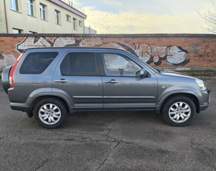 Серый Хонда СРВ, объемом двигателя 2.2 л и пробегом 259 тыс. км за 3200 $, фото 1 на Automoto.ua