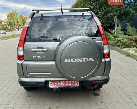 Сірий Хонда СРВ, об'ємом двигуна 2 л та пробігом 240 тис. км за 7700 $, фото 2 на Automoto.ua