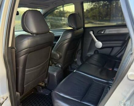 Серый Хонда СРВ, объемом двигателя 2 л и пробегом 277 тыс. км за 10500 $, фото 4 на Automoto.ua