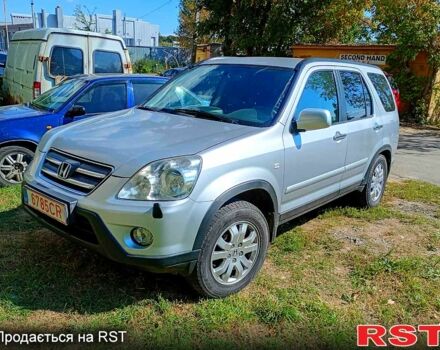 Сірий Хонда СРВ, об'ємом двигуна 2.2 л та пробігом 270 тис. км за 5000 $, фото 2 на Automoto.ua