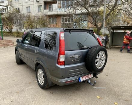 Серый Хонда СРВ, объемом двигателя 2.2 л и пробегом 333 тыс. км за 3200 $, фото 2 на Automoto.ua