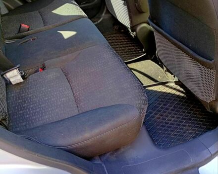 Сірий Хонда СРВ, об'ємом двигуна 2.2 л та пробігом 270 тис. км за 5000 $, фото 7 на Automoto.ua