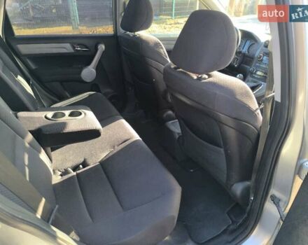 Серый Хонда СРВ, объемом двигателя 2.2 л и пробегом 285 тыс. км за 8999 $, фото 12 на Automoto.ua