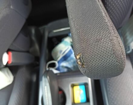 Серый Хонда СРВ, объемом двигателя 2.2 л и пробегом 250 тыс. км за 9000 $, фото 5 на Automoto.ua