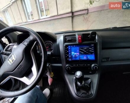 Серый Хонда СРВ, объемом двигателя 2.2 л и пробегом 239 тыс. км за 9900 $, фото 8 на Automoto.ua