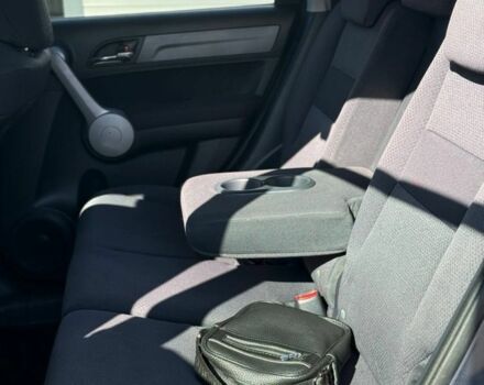 Серый Хонда СРВ, объемом двигателя 2.2 л и пробегом 280 тыс. км за 5004 $, фото 5 на Automoto.ua