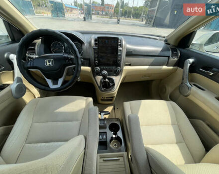 Серый Хонда СРВ, объемом двигателя 2.2 л и пробегом 299 тыс. км за 8200 $, фото 7 на Automoto.ua