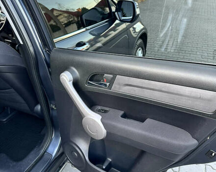 Сірий Хонда СРВ, об'ємом двигуна 2.2 л та пробігом 250 тис. км за 10900 $, фото 22 на Automoto.ua