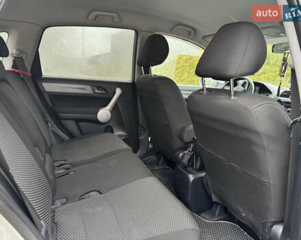 Серый Хонда СРВ, объемом двигателя 2.2 л и пробегом 266 тыс. км за 10200 $, фото 13 на Automoto.ua