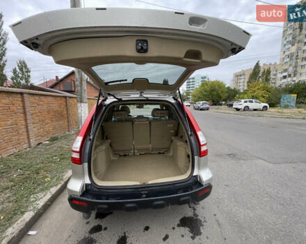 Серый Хонда СРВ, объемом двигателя 2.2 л и пробегом 299 тыс. км за 8700 $, фото 18 на Automoto.ua