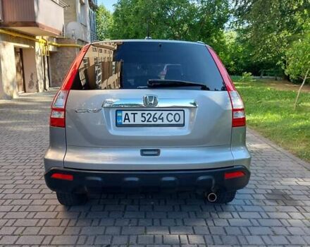 Серый Хонда СРВ, объемом двигателя 2.4 л и пробегом 253 тыс. км за 9100 $, фото 3 на Automoto.ua