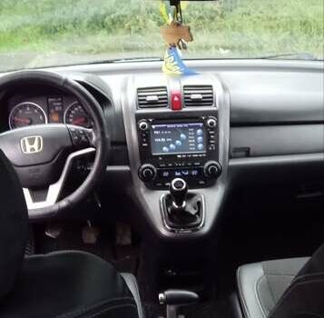 Серый Хонда СРВ, объемом двигателя 2.2 л и пробегом 232 тыс. км за 11000 $, фото 9 на Automoto.ua