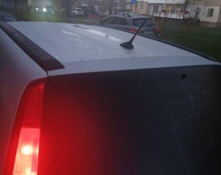 Серый Хонда СРВ, объемом двигателя 2 л и пробегом 220 тыс. км за 6500 $, фото 1 на Automoto.ua