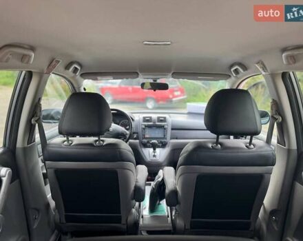 Серый Хонда СРВ, объемом двигателя 2.4 л и пробегом 265 тыс. км за 9900 $, фото 4 на Automoto.ua