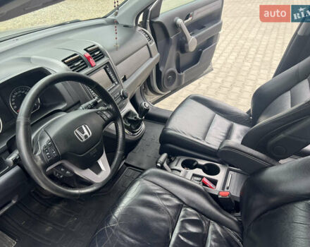 Серый Хонда СРВ, объемом двигателя 2.2 л и пробегом 293 тыс. км за 9800 $, фото 22 на Automoto.ua