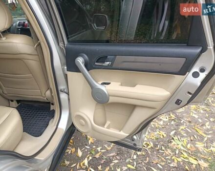 Серый Хонда СРВ, объемом двигателя 2.2 л и пробегом 307 тыс. км за 10300 $, фото 18 на Automoto.ua