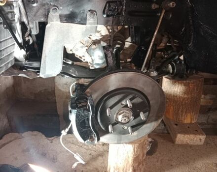 Серый Хонда СРВ, объемом двигателя 2 л и пробегом 330 тыс. км за 8000 $, фото 4 на Automoto.ua