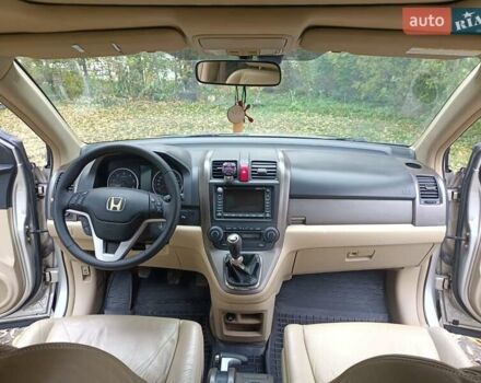 Серый Хонда СРВ, объемом двигателя 2.2 л и пробегом 307 тыс. км за 10300 $, фото 23 на Automoto.ua