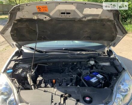 Серый Хонда СРВ, объемом двигателя 2 л и пробегом 87 тыс. км за 12500 $, фото 20 на Automoto.ua