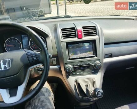 Серый Хонда СРВ, объемом двигателя 2.2 л и пробегом 247 тыс. км за 10550 $, фото 7 на Automoto.ua