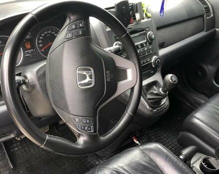 Серый Хонда СРВ, объемом двигателя 2.2 л и пробегом 300 тыс. км за 10300 $, фото 9 на Automoto.ua