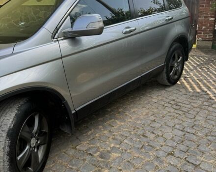 Серый Хонда СРВ, объемом двигателя 2.2 л и пробегом 260 тыс. км за 9800 $, фото 3 на Automoto.ua