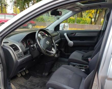 Серый Хонда СРВ, объемом двигателя 2.2 л и пробегом 240 тыс. км за 9900 $, фото 14 на Automoto.ua